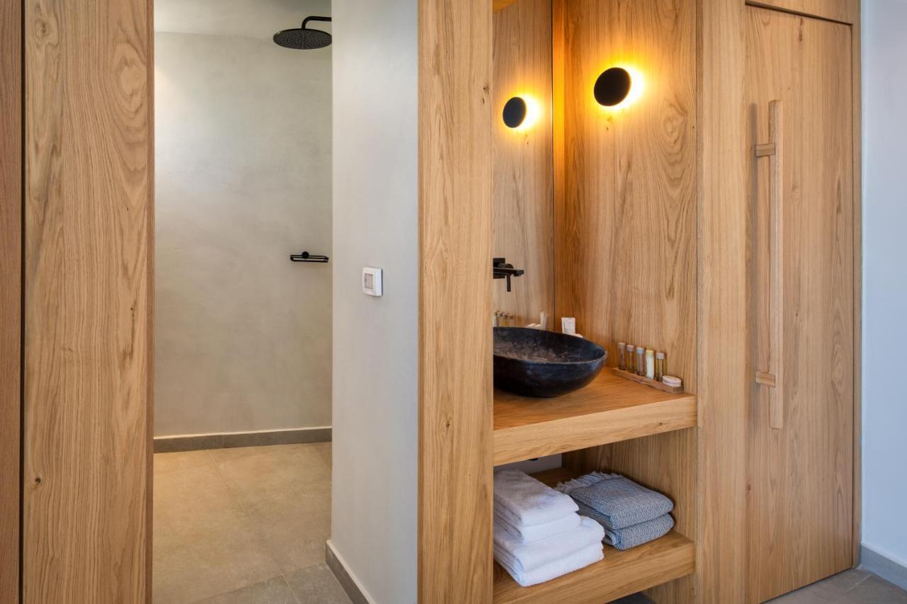 Callia Retreat Suites - Adults Only Fira  Ngoại thất bức ảnh