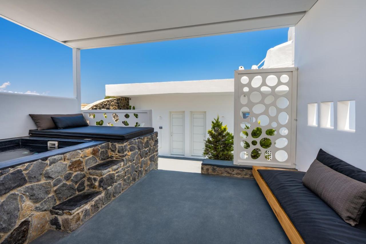 Callia Retreat Suites - Adults Only Fira  Ngoại thất bức ảnh