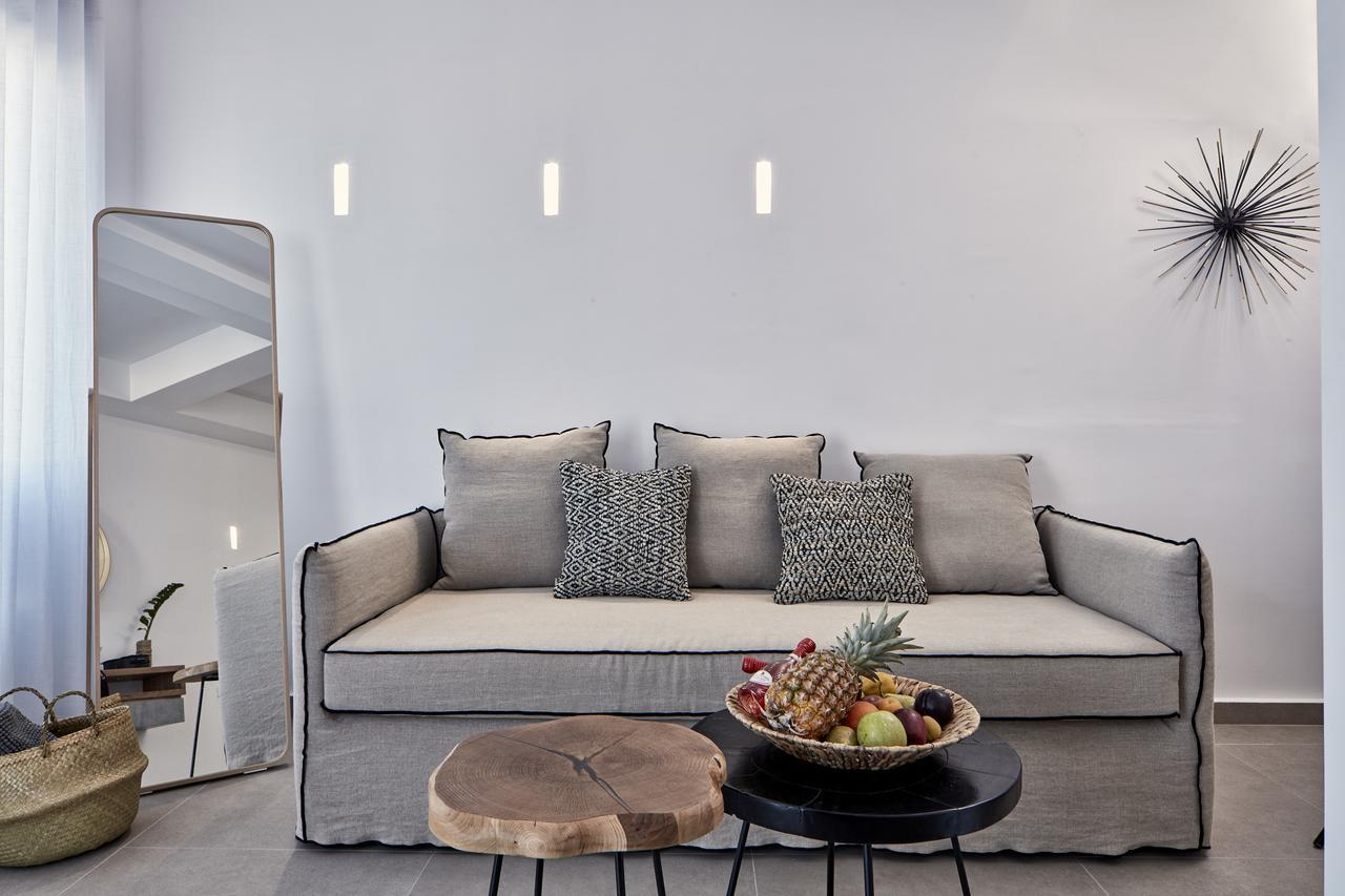Callia Retreat Suites - Adults Only Fira  Ngoại thất bức ảnh